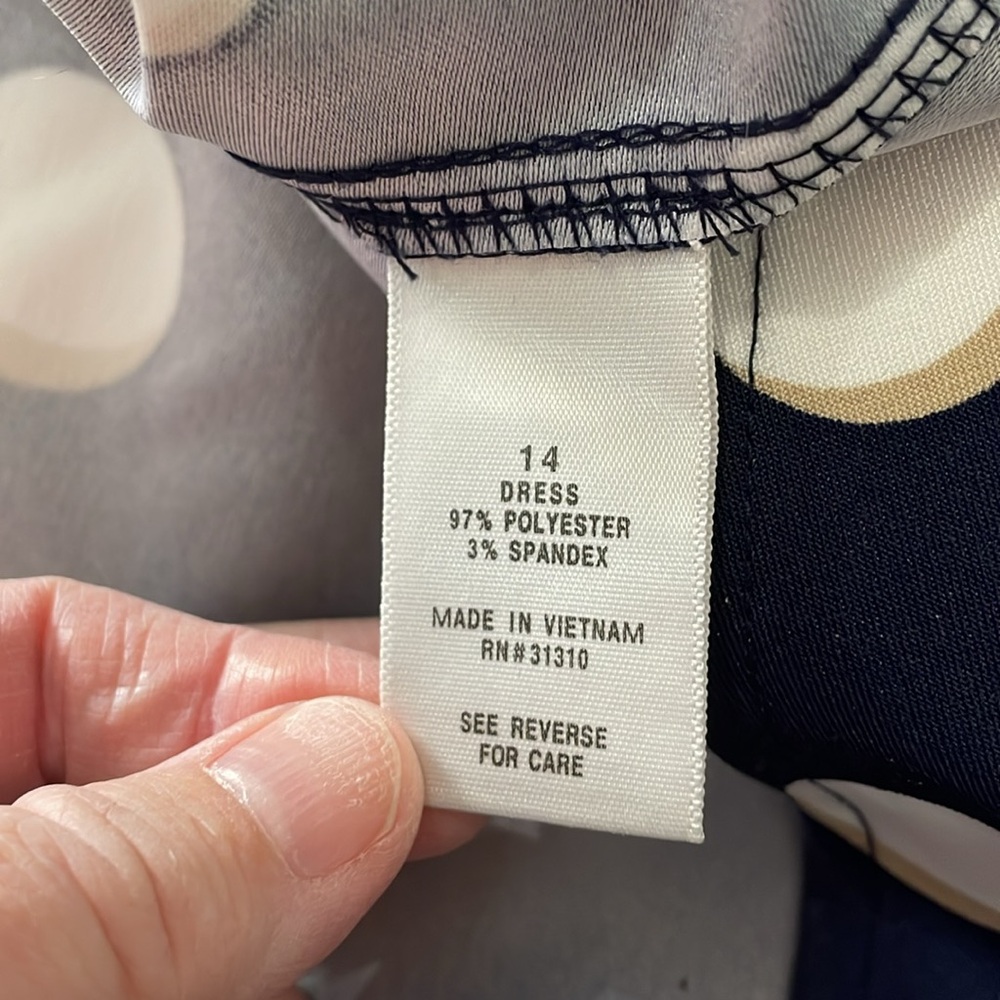Dress Barn Polk A Dot Dress Navy White Sleeveless Dress Size 14 - Picture 7 of 9